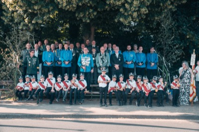 Umzug und Parade am Montag